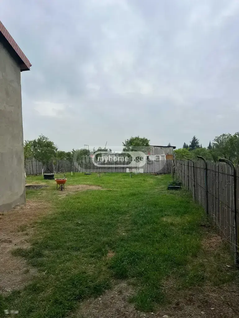 4 Room Private House For Sale view 4