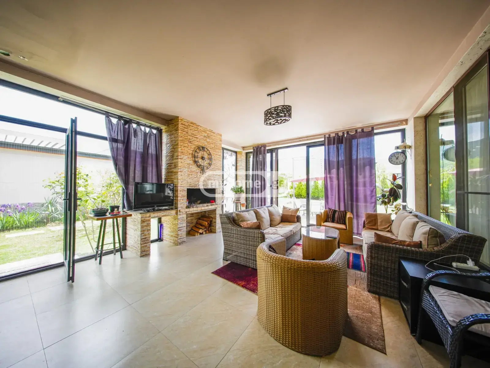 6 Room Country House For Sale view 10