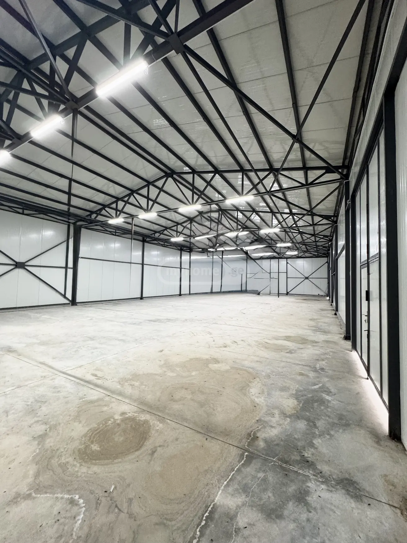Universal Commercial Area For Rent In Gori view 5