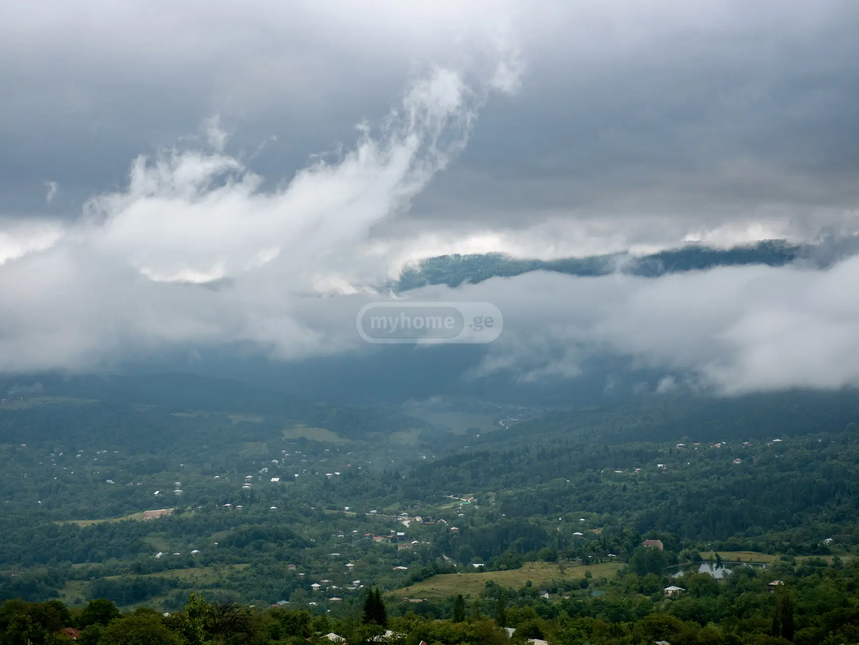 4 Room Private House Daily Rent In Ambrolauri view 3