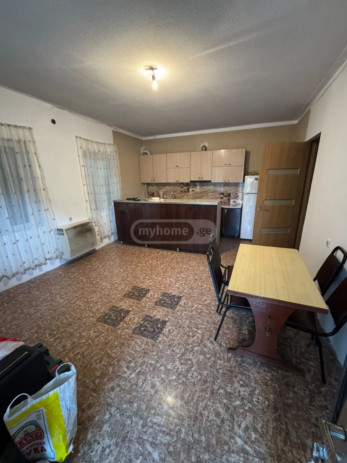 4 Room Private House For Sale view 3