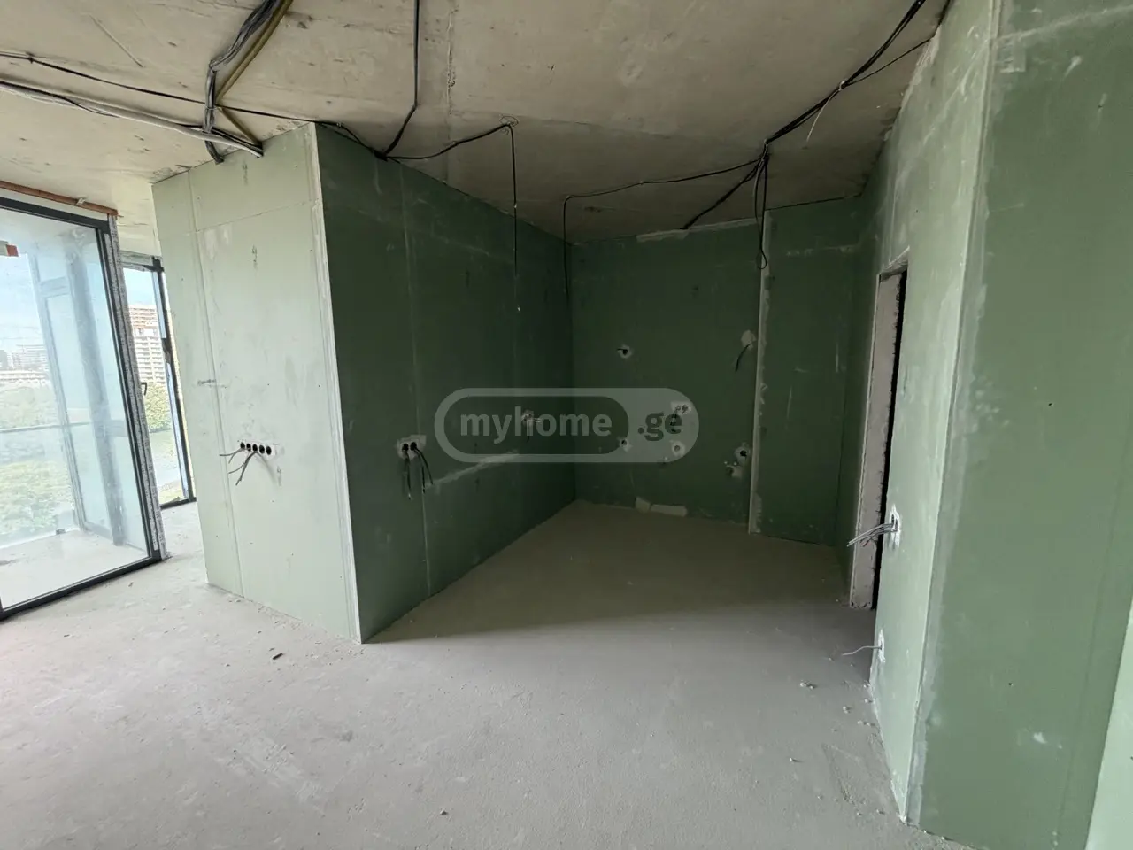 2 Room Apartment For Sale view 5