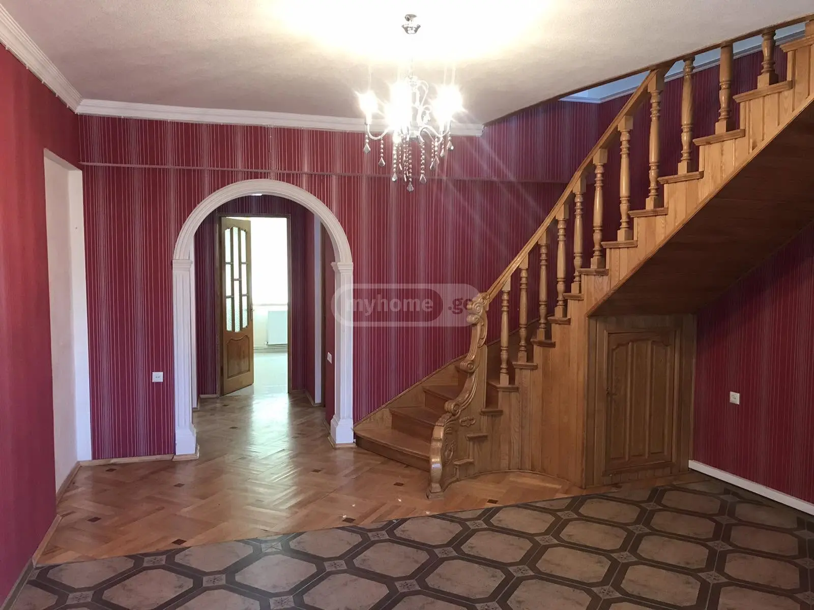 5 Room Private House For Rent In Telavi view 2