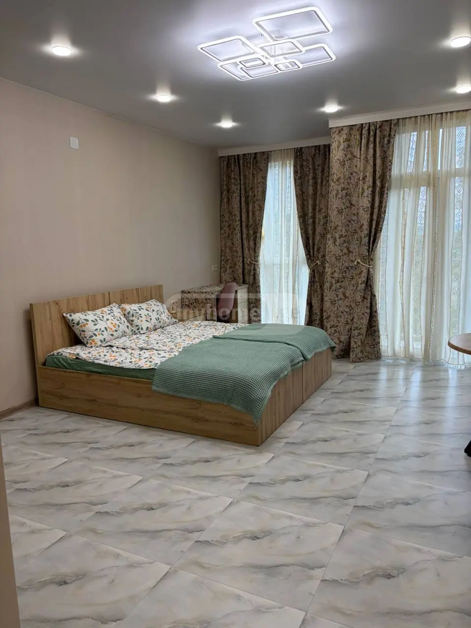 1 Room Apartment For Rent In Makhinjauri, In Batumi view 3