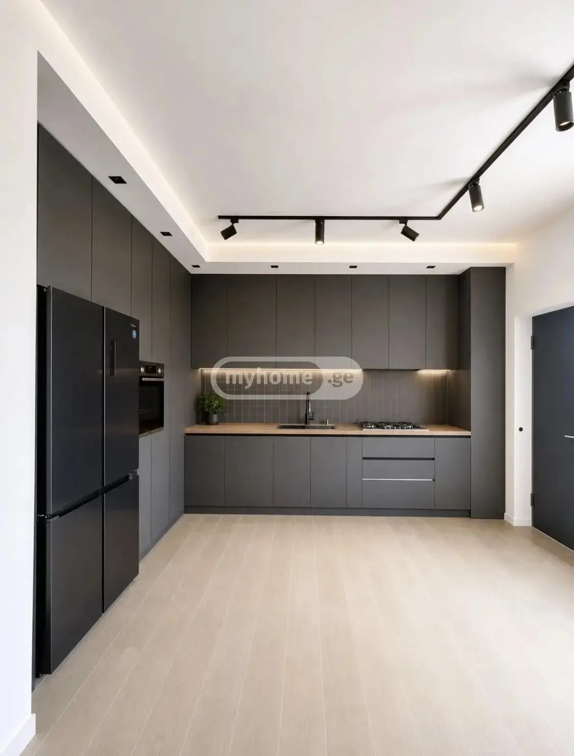 5 Room Private House For Rent In Sololaki view 4