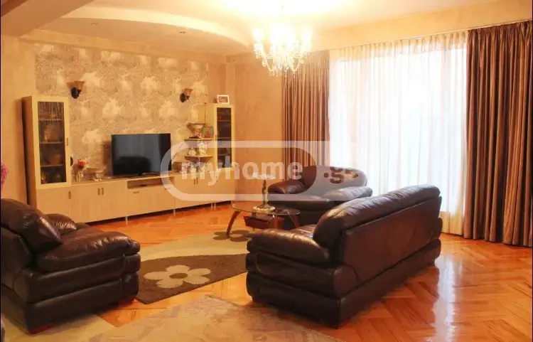 7 Room Private House For Rent In Isani view 2