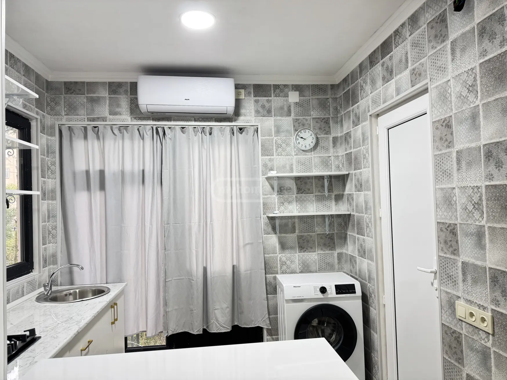 1 Room Apartment For Sale view 9