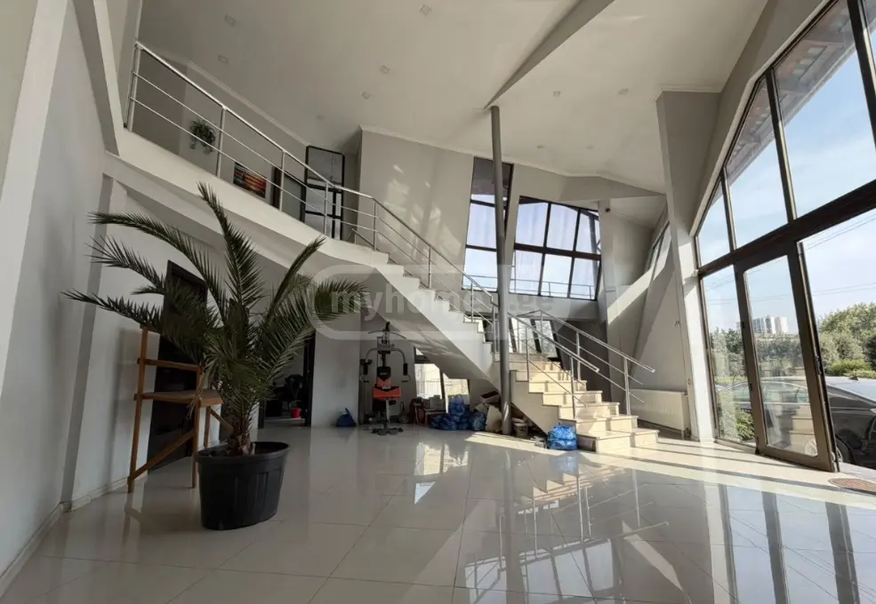 Universal Commercial Area For Rent In Sanzona view 1