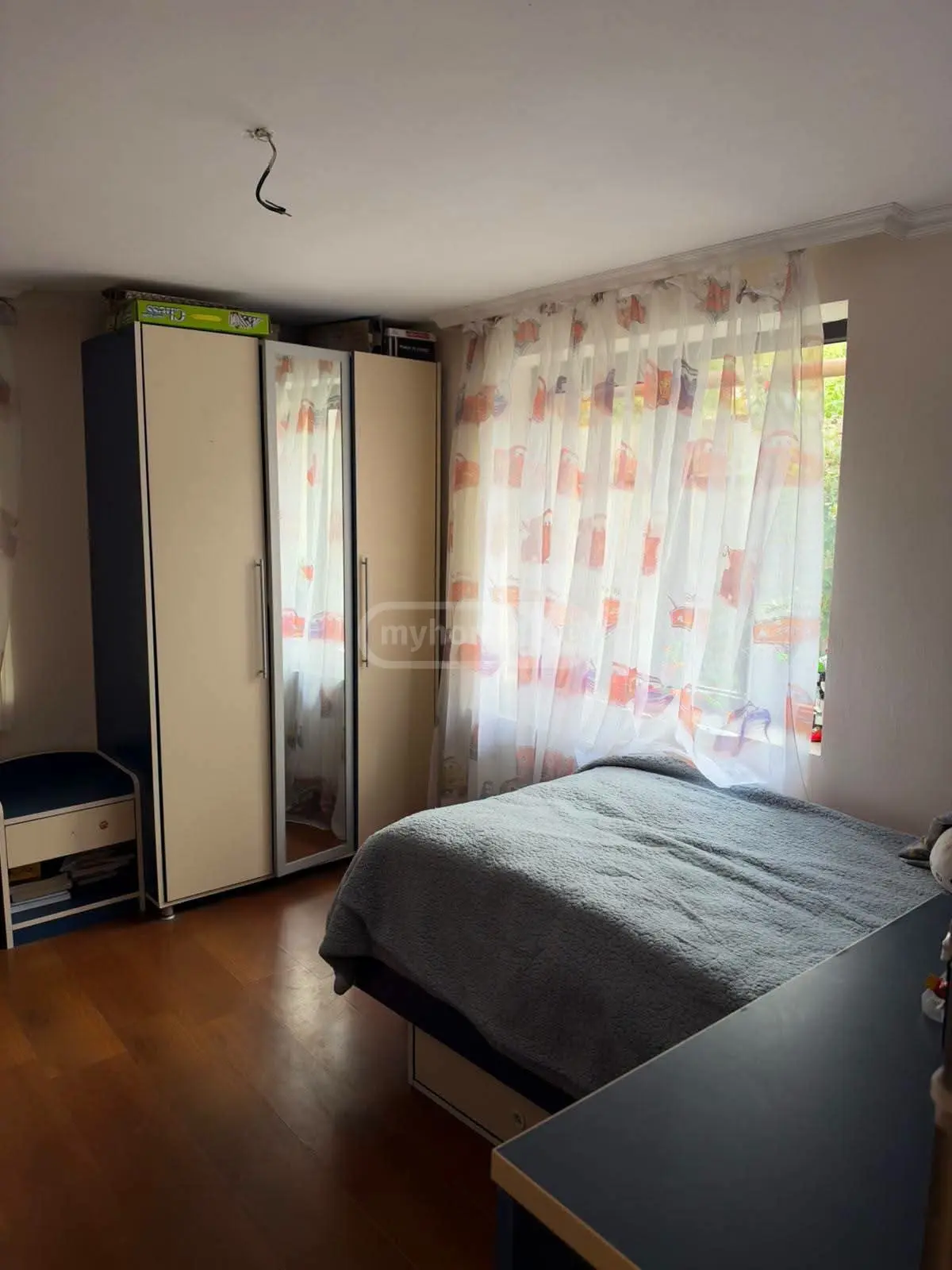 5 Room Private House For Sale view 6