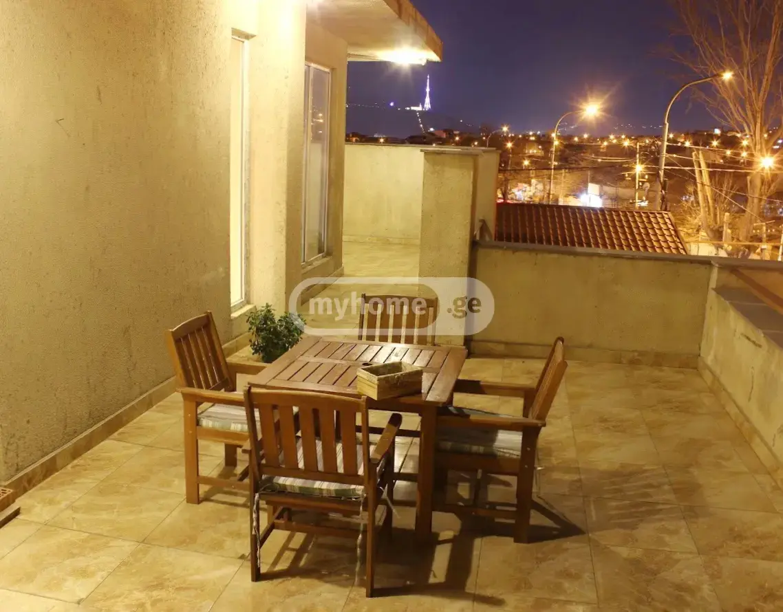 7 Room Private House For Rent In Isani view 11