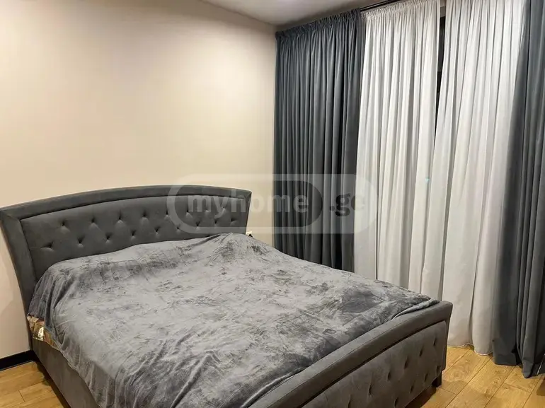 7 Room Private House For Rent In Sololaki view 9