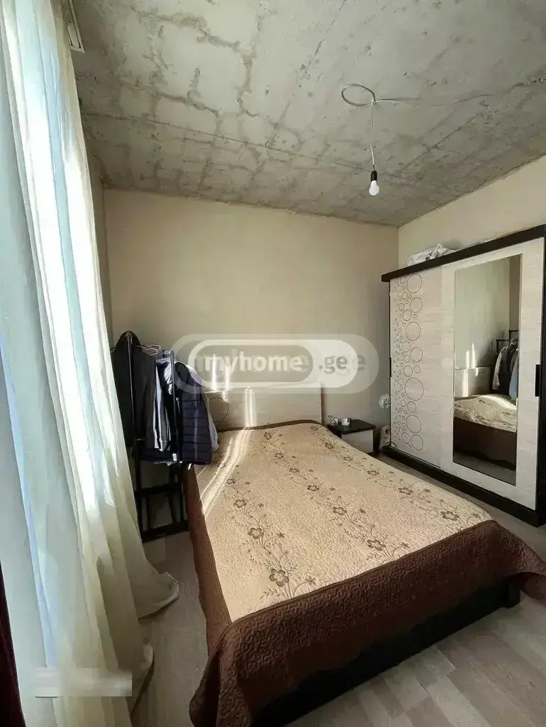 9 Room Private House For Sale view 5