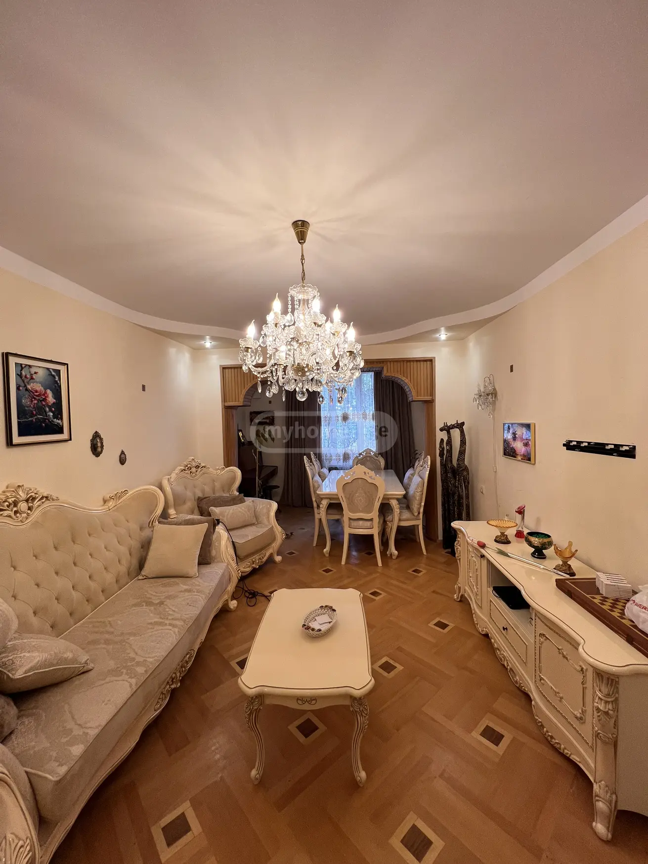 4 Room Apartment For Sale view 1