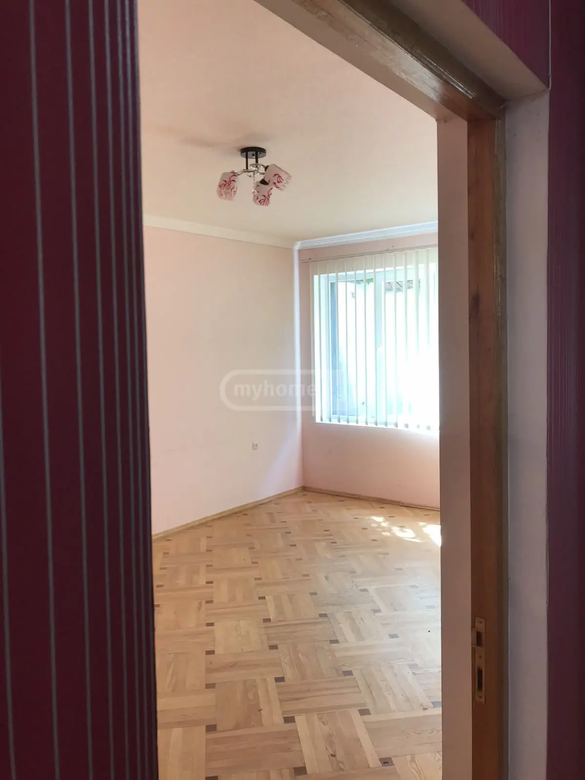 5 Room Private House For Rent In Telavi view 8