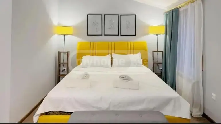 3 Room Private House For Rent In Sololaki view 4