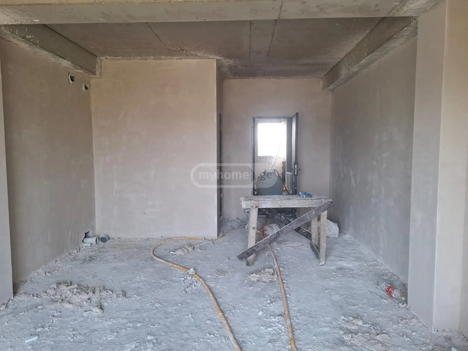 1 Room Apartment For Sale view 2