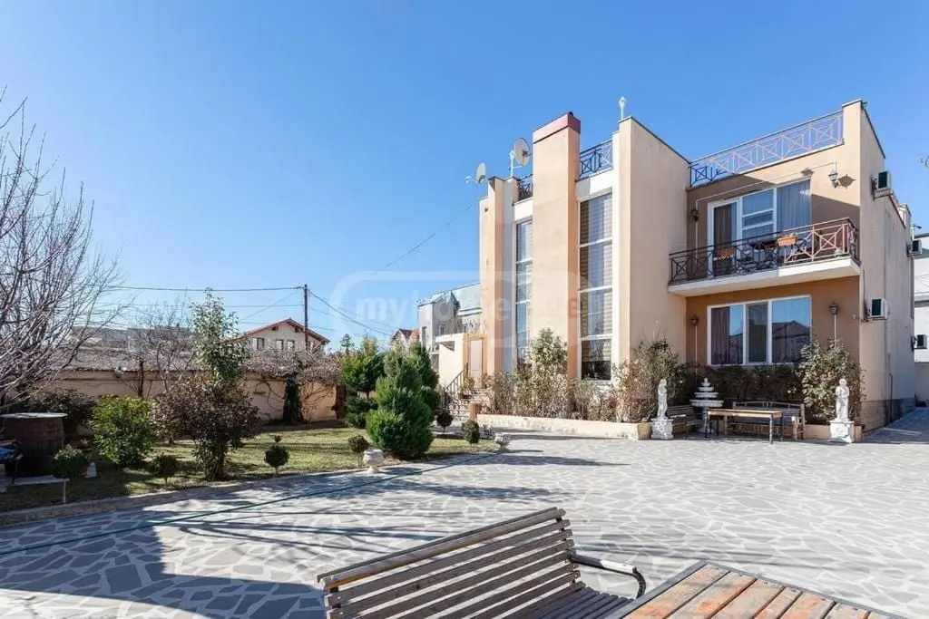 10+ Room Hotel For Rent In Nadzaladevi view 1