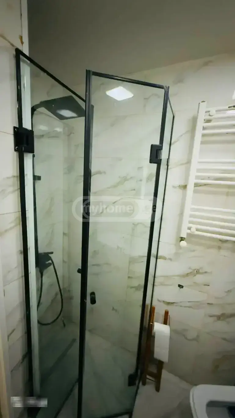 4 Room Private House For Sale view 8