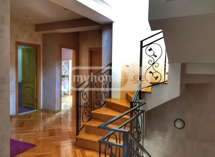 7 Room Private House For Rent In Isani view 14