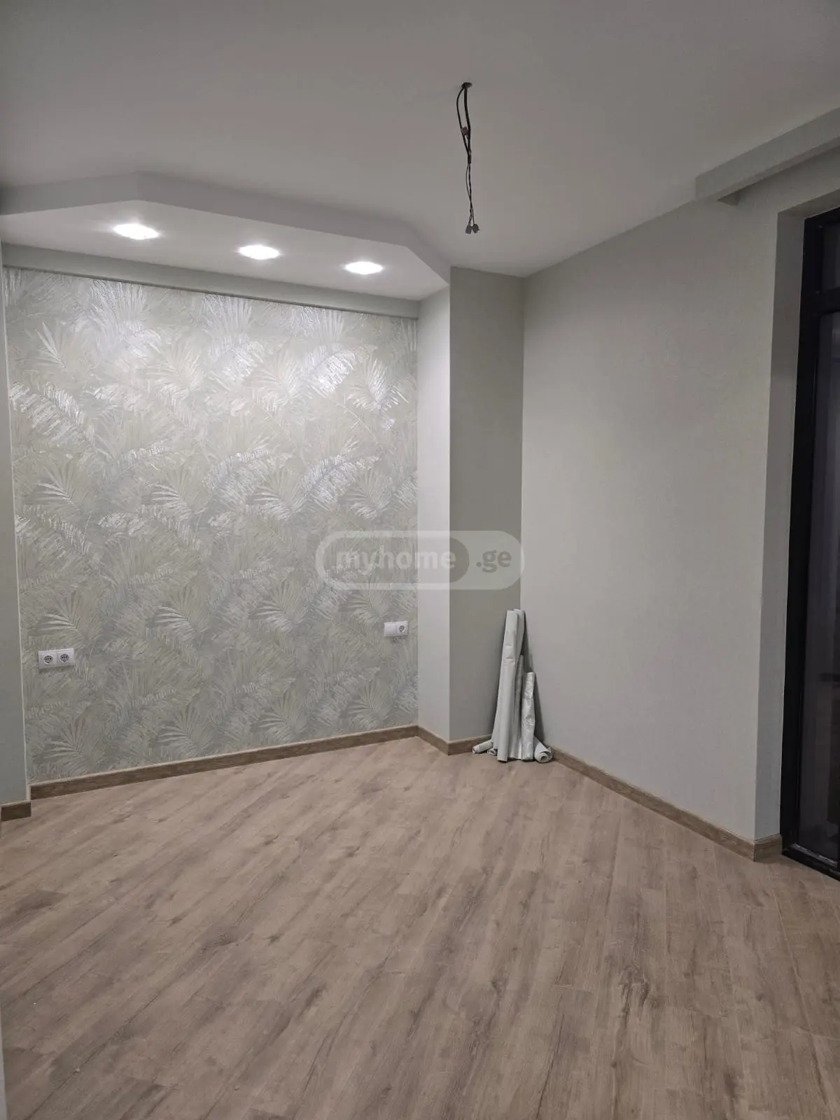 6 Room Private House For Sale view 8