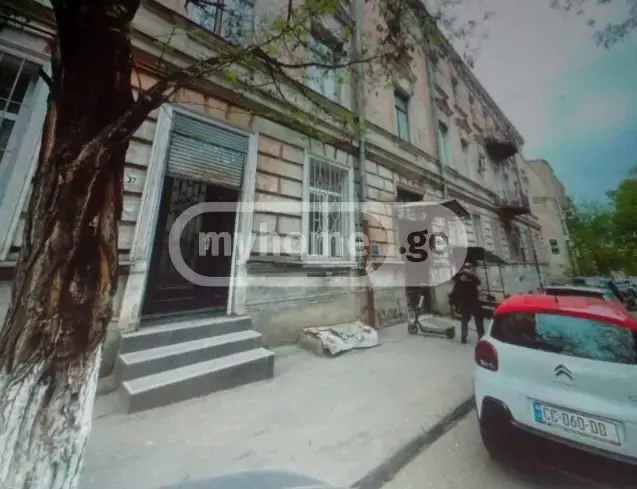 Universal Commercial Area For Rent In Sololaki view 2