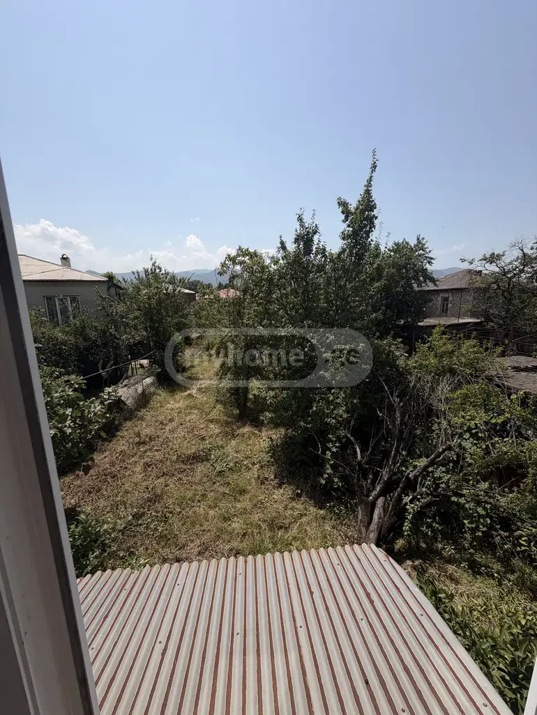 8 Room Private House For Sale view 7