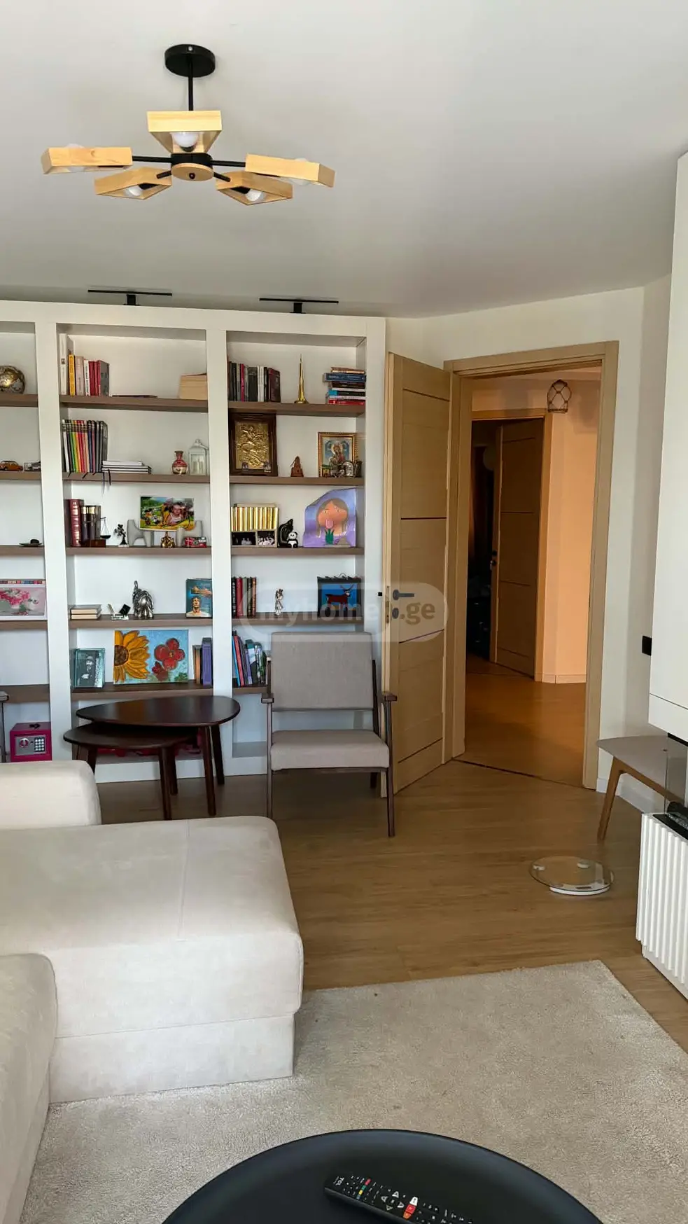 3 Room Apartment For Sale view 2