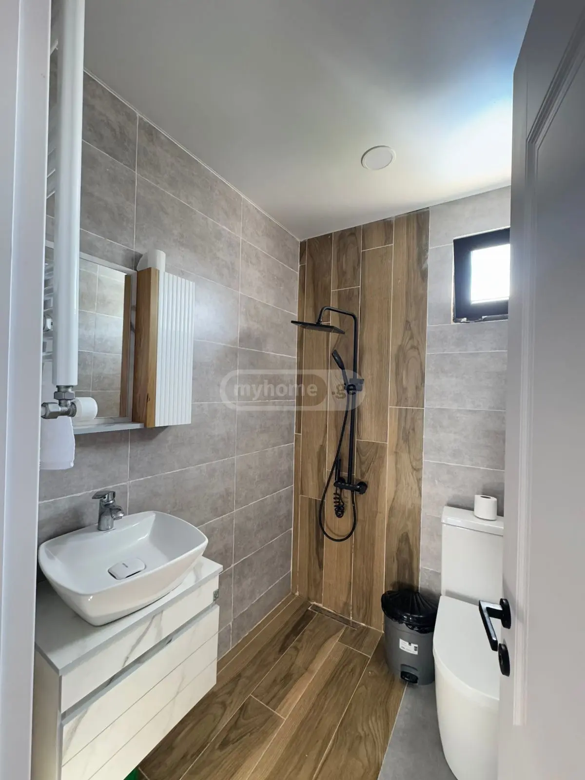 4 Room Private House Daily Rent In Saguramo, In Mtskheta Municipality view 15