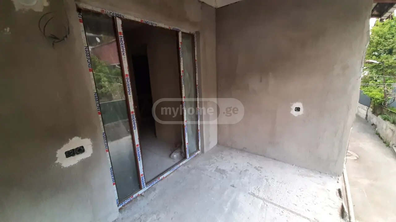5 Room Private House For Sale view 7