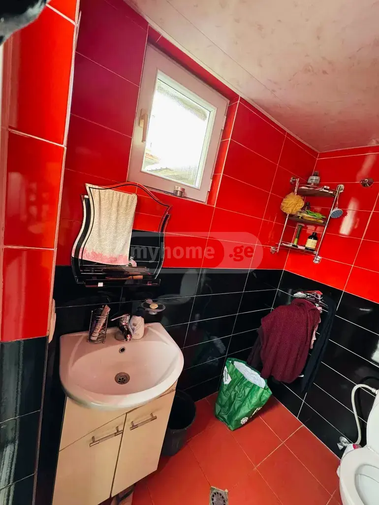 3 Room Private House For Rent In Samgori view 9