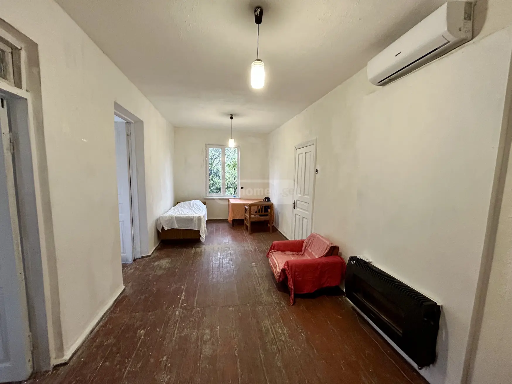 4 Room Private House For Sale view 8