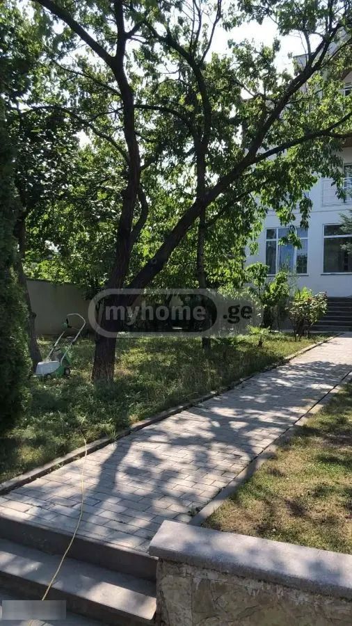 5 Room Private House For Sale view 1