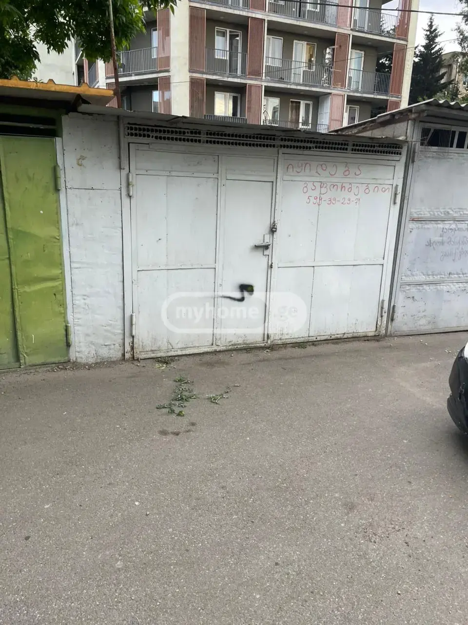 Garage Commercial Area For Sale In Gldani view 2