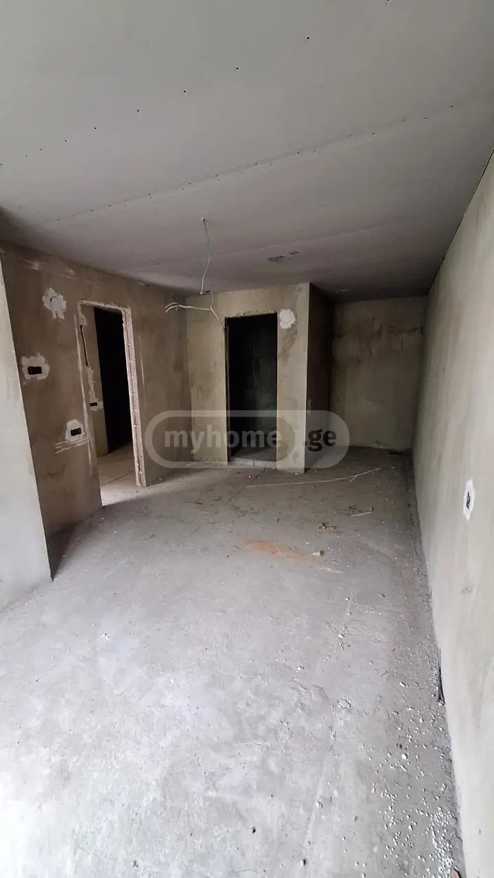 5 Room Private House For Sale view 6