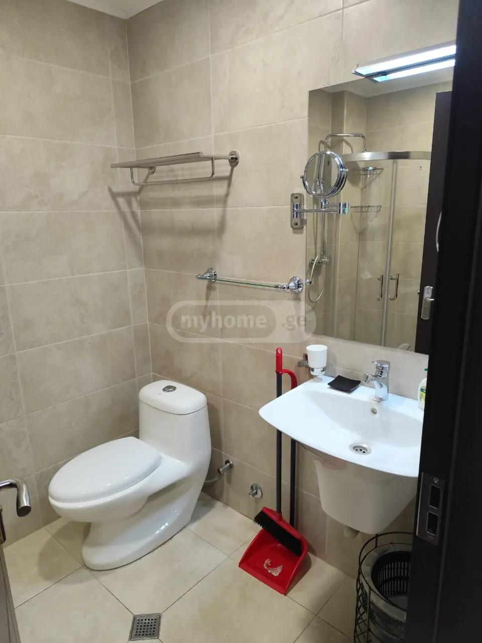 1 Room Hotel Daily Rent In Bakuriani view 6