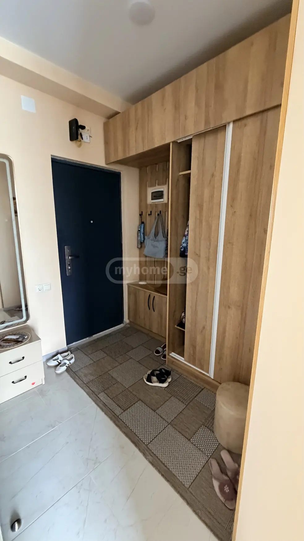 2 Room Apartment For Rent In Kobuleti view 4