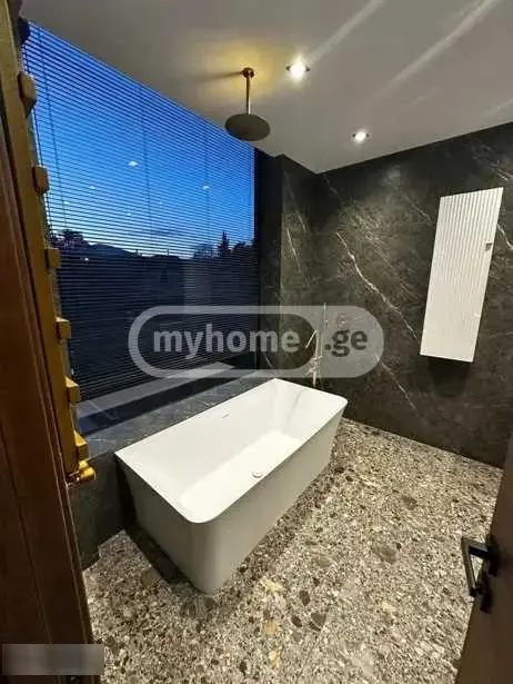 8 Room Private House For Rent In Digomi view 14
