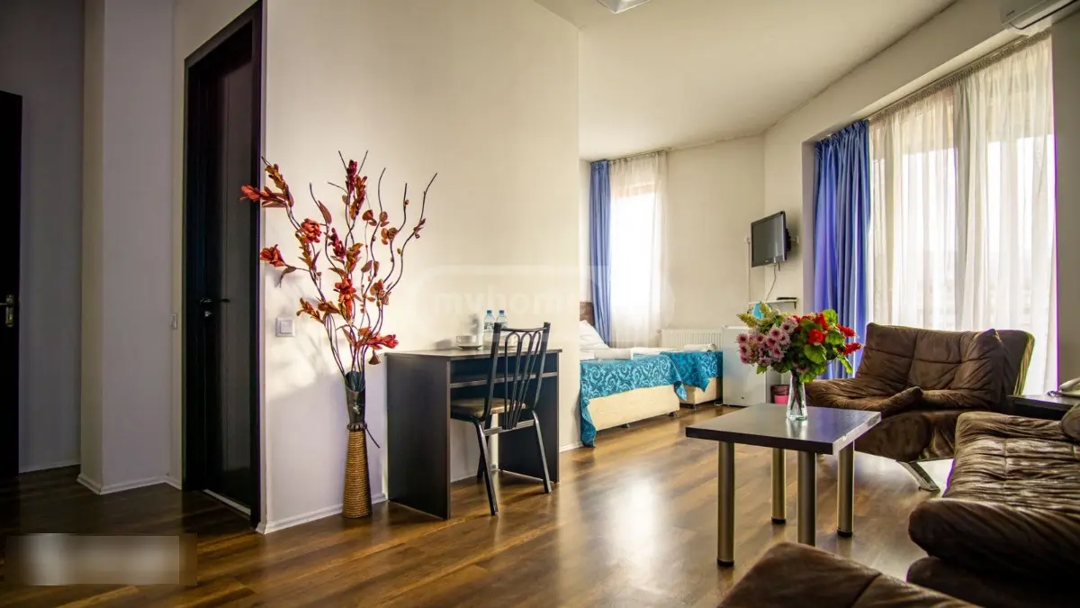 10+ Room Hotel For Rent In Avlabari view 7