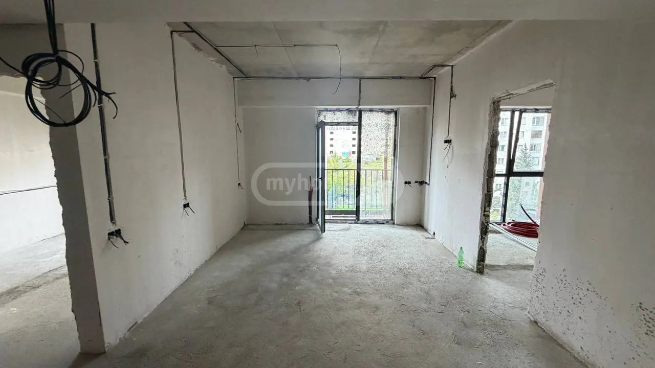 3 Room Apartment For Sale view 3