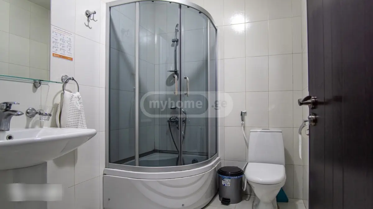 10+ Room Hotel For Rent In Avlabari view 3