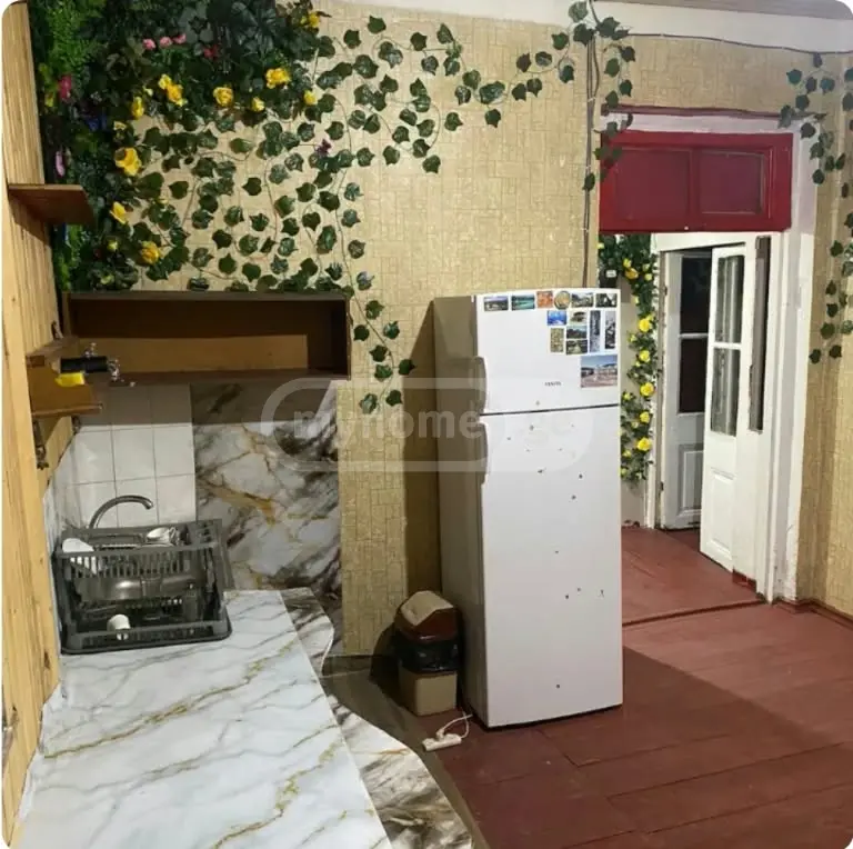 3 Room Apartment Daily Rent In Sololaki view 7