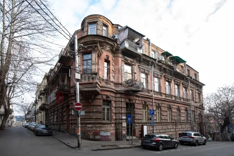 1 Room Apartment For Sale view 1