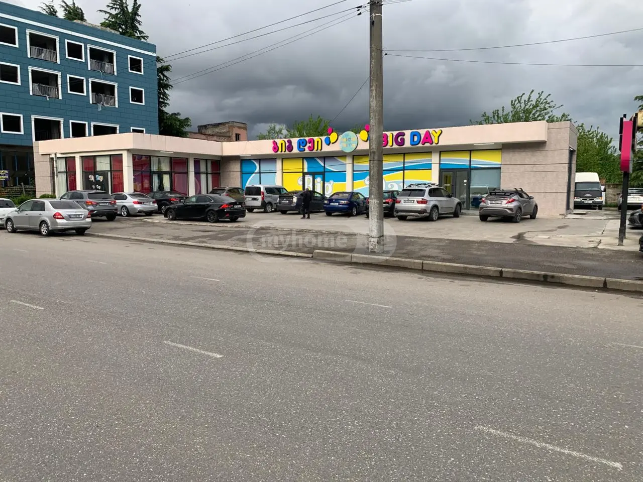 Universal Commercial Area For Sale Nikea, In Qutaisi view 2