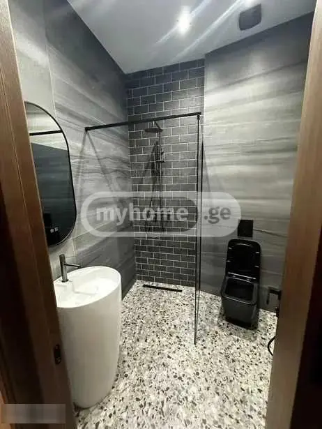 8 Room Private House For Rent In Digomi view 6