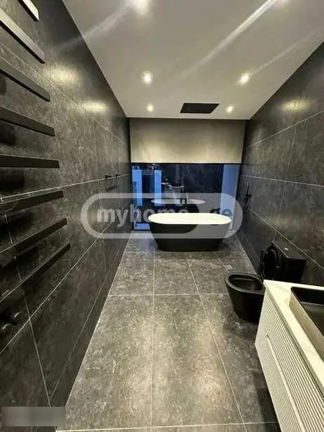 8 Room Private House For Rent In Digomi view 5