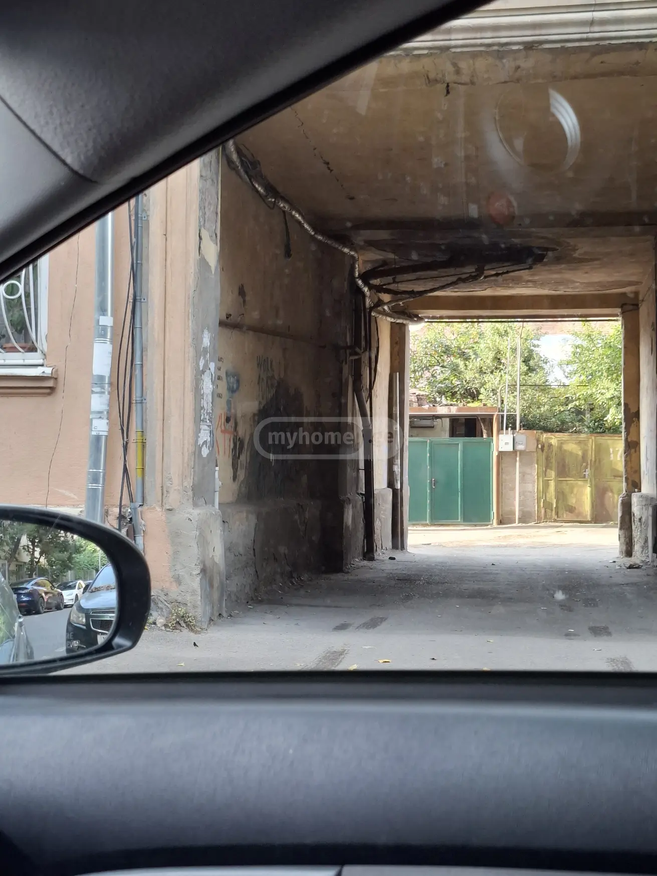 Part Basement Commercial Area For Sale In Didube view 14
