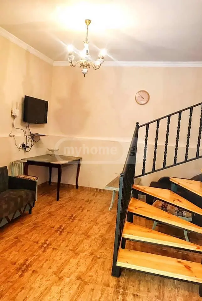4 Room Private House Daily Rent In Signagi view 12