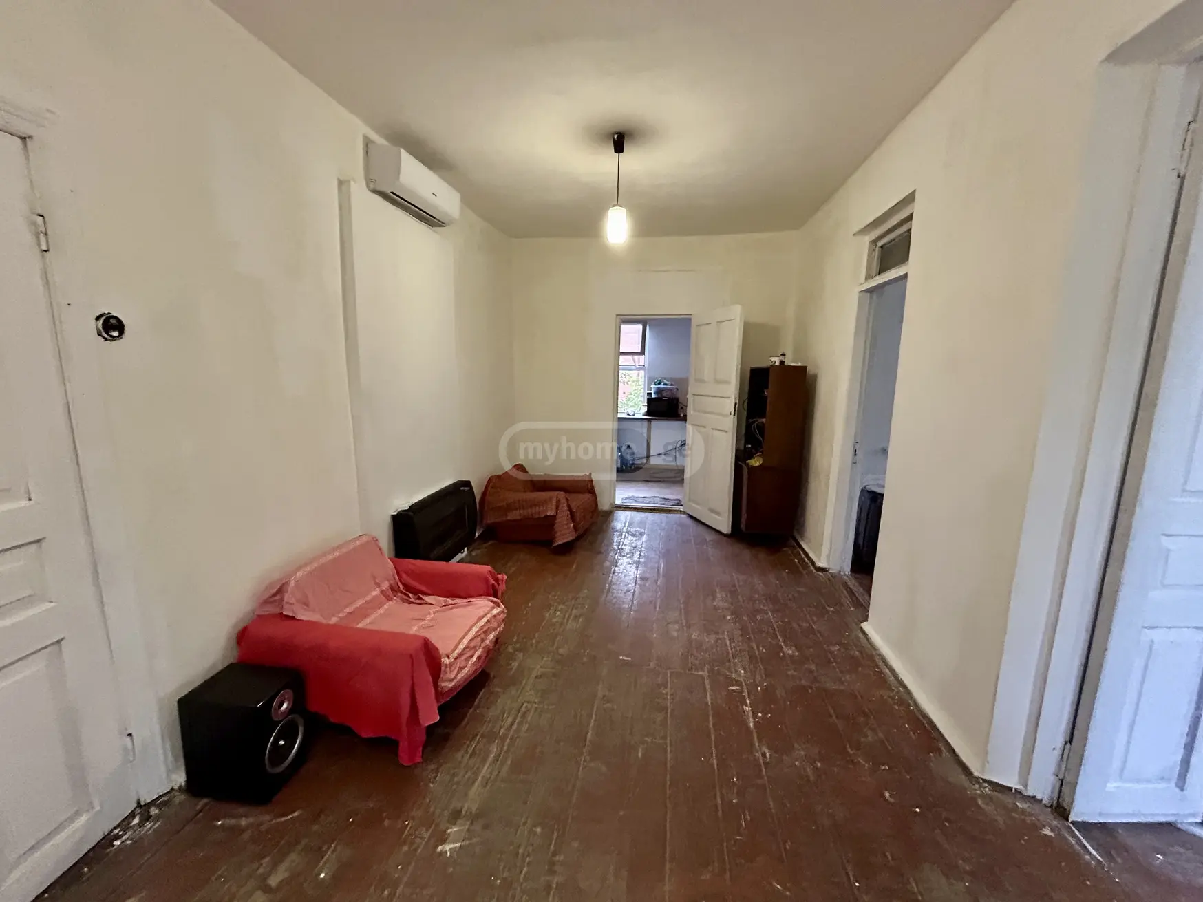 4 Room Private House For Sale view 11