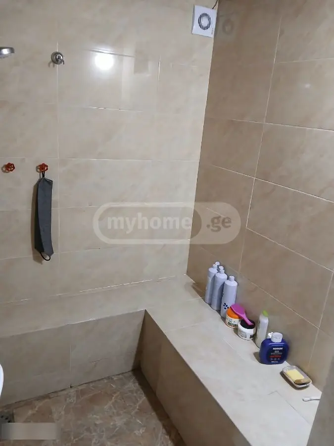 4 Room Private House For Sale view 9