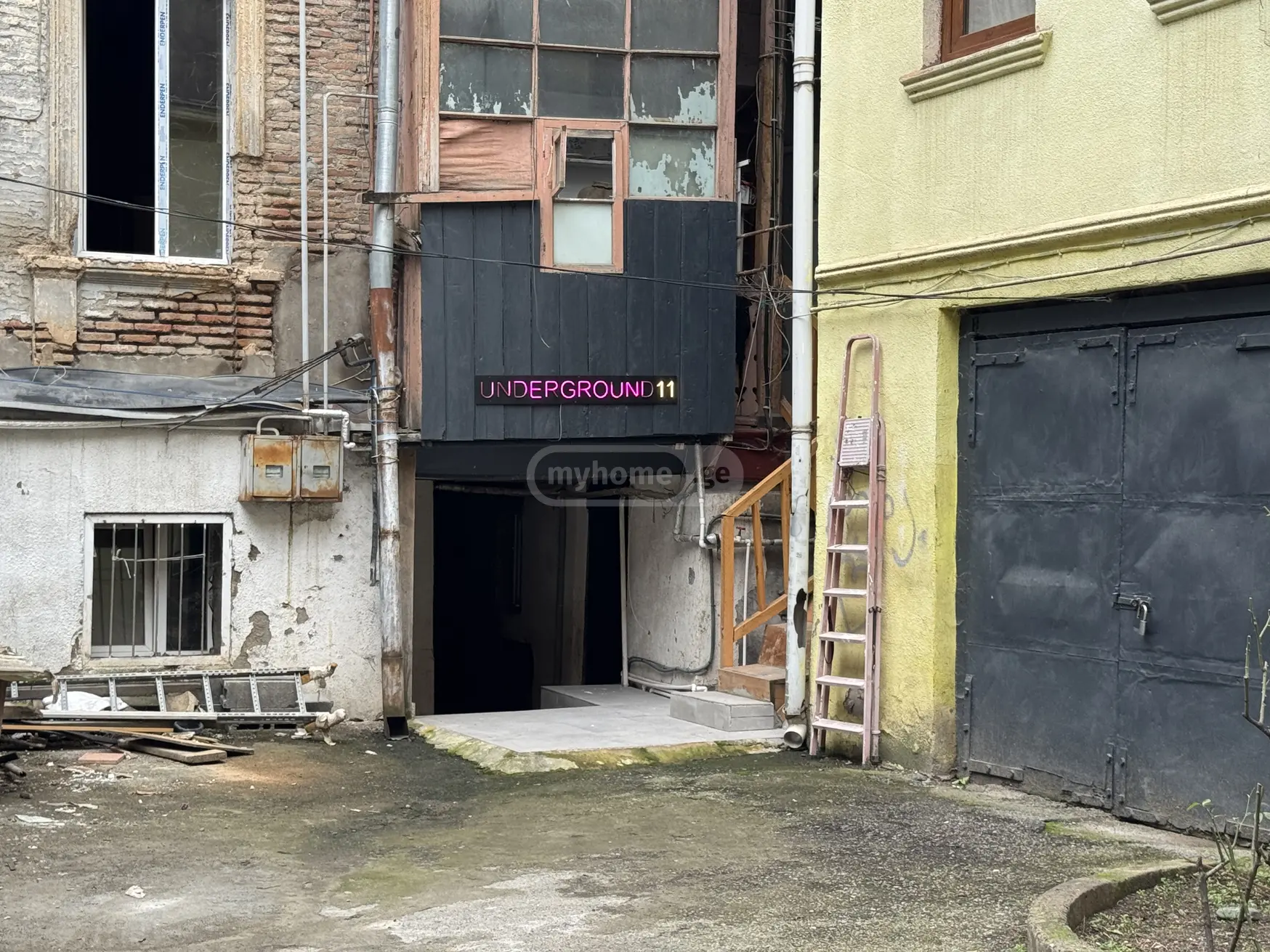 Special Commercial Area For Rent In Sololaki view 1